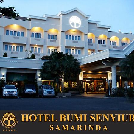 Bumi Senyiur Hotel Samarinda Εξωτερικό φωτογραφία