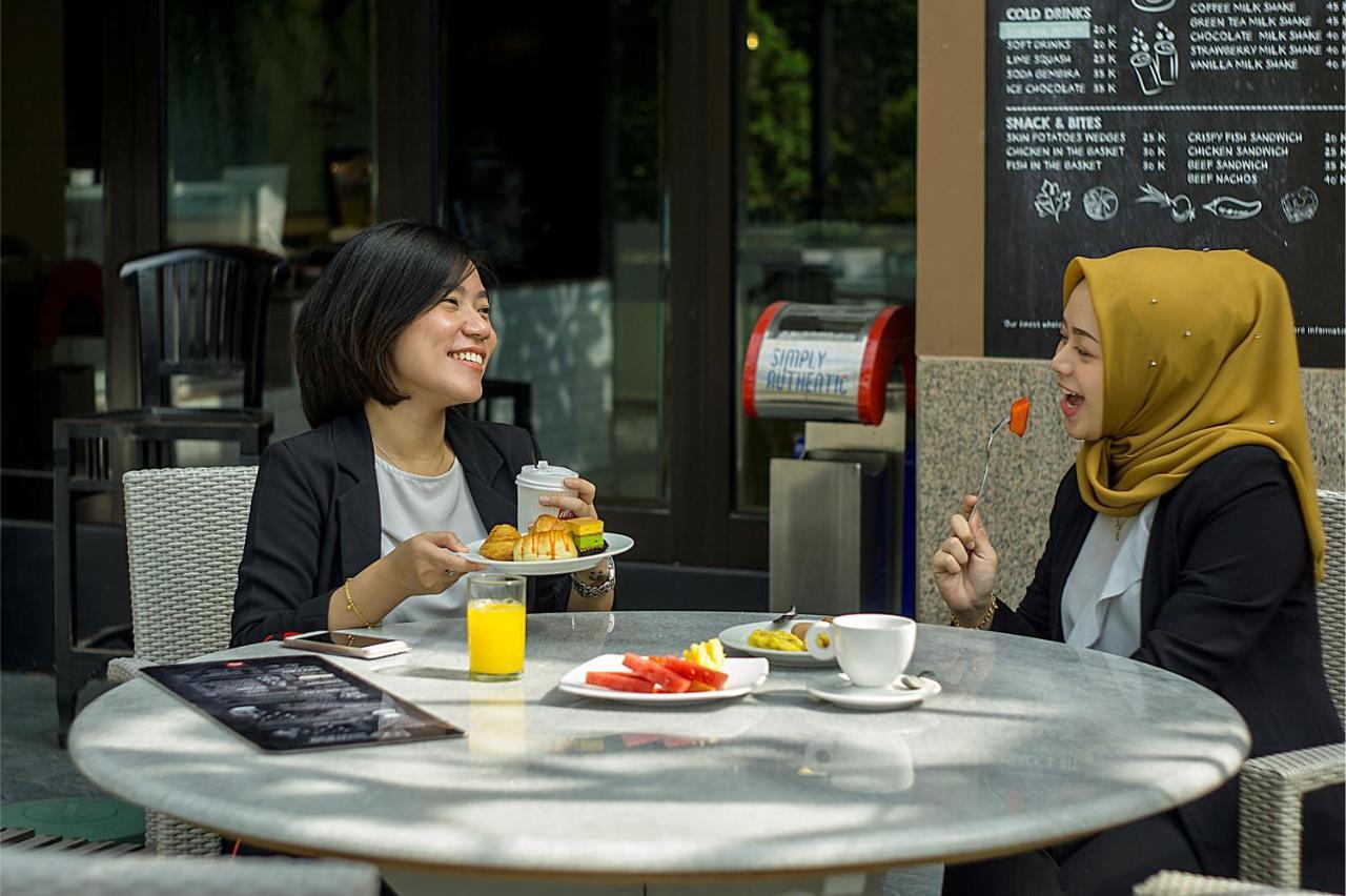 Bumi Senyiur Hotel Samarinda Εξωτερικό φωτογραφία